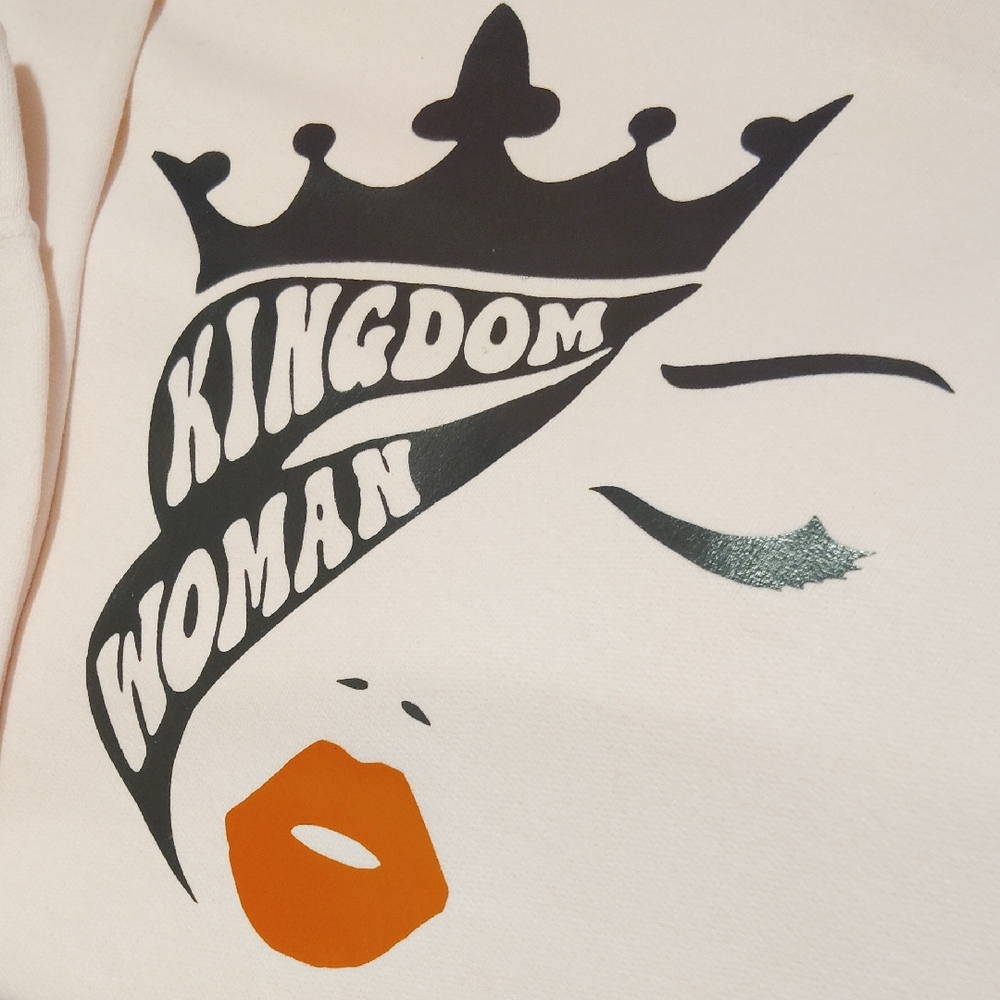 Christian Women's Sweatshirt 👑 - Picture 2 of 3